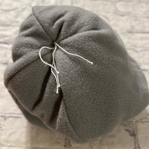 THREAD SHED WINTER WONDERLAND MULTI COLORED FLEECE LINED WOMENS HAT FUR POM O/S - Picture 7 of 9